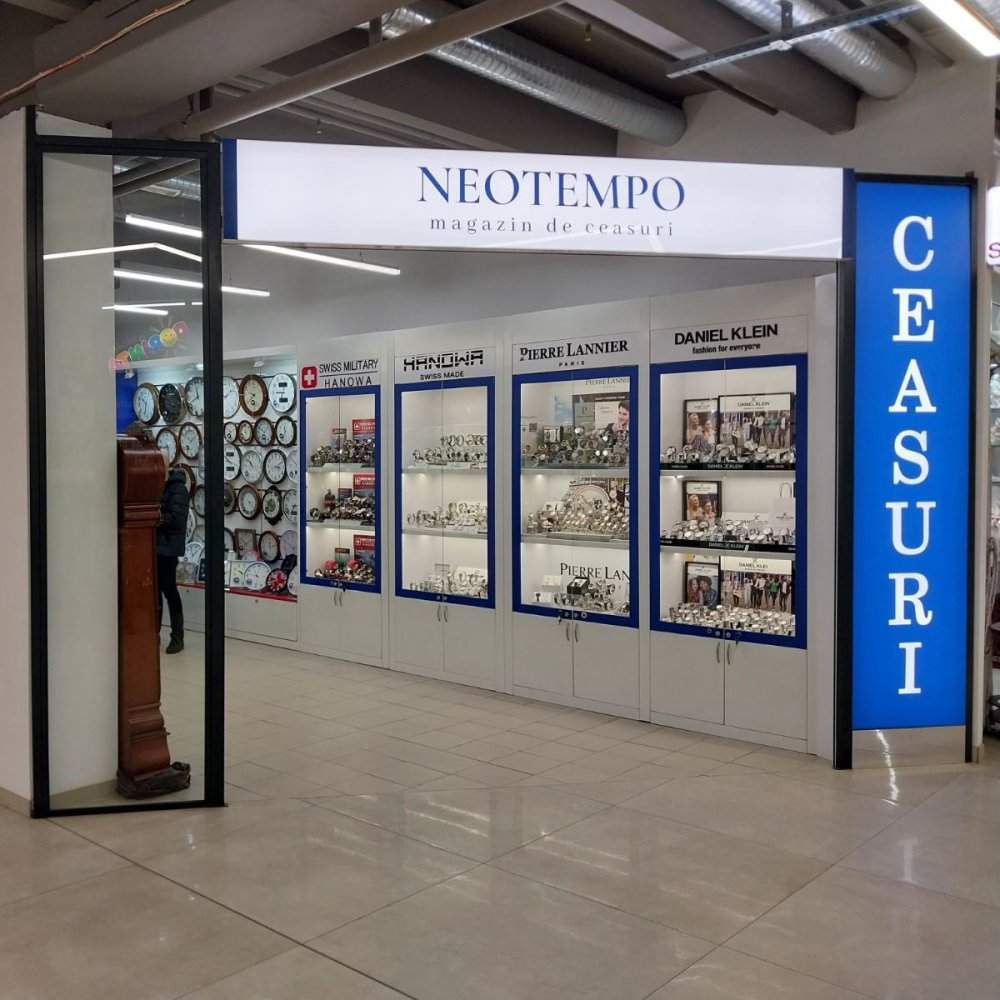 Magazin NEOTEMPO în centrul comercial UNIC